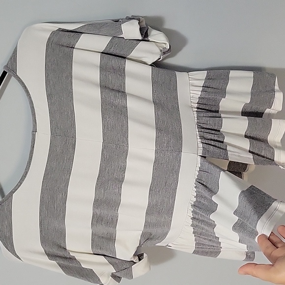 Peplum blouses - Picture 4 of 9